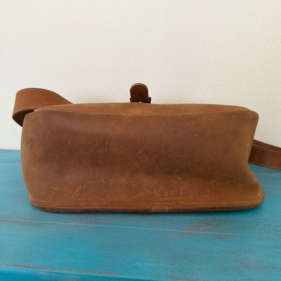 Vintage ORVIS Red Plaid Wool & Brown Leather Men's Crossbody Messenger Bag - Picture 8 of 12